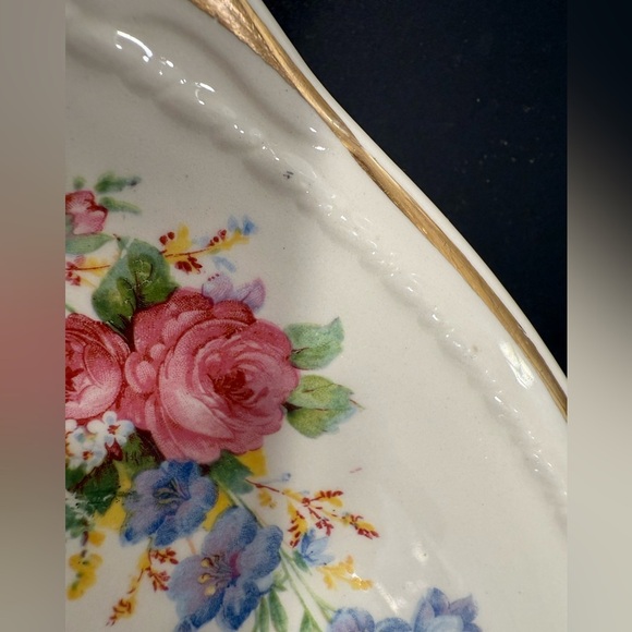 Taylor Smith TST Vintage Floral Cake Plate Roses & Gold Trim Made In USA Round - Picture 4 of 7